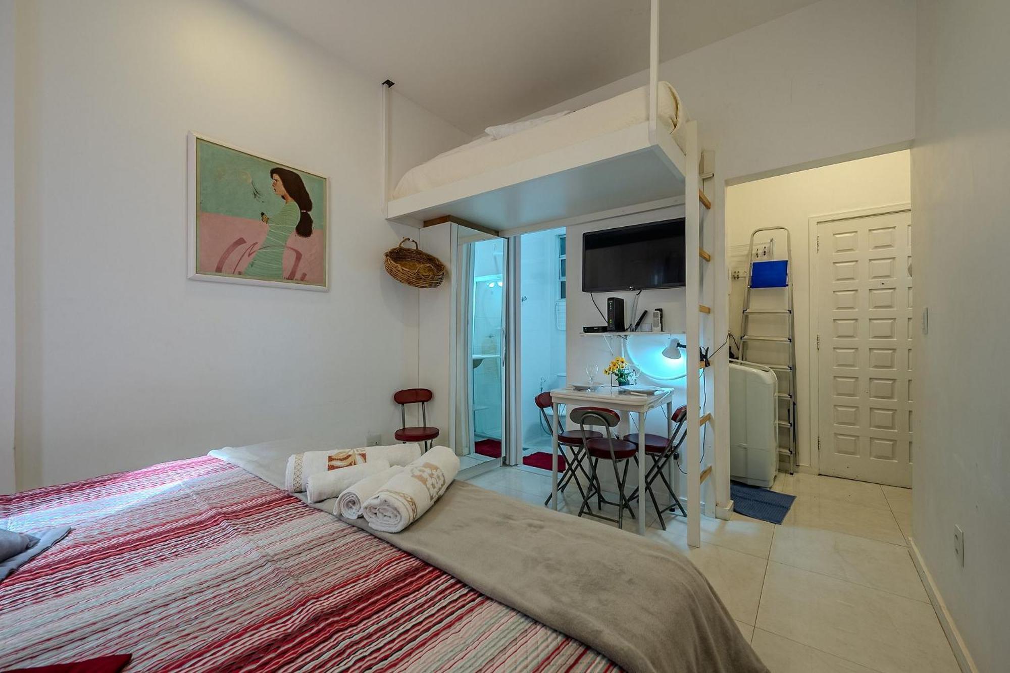 Studio Na Quadra Da Praia De Copacabana Ріо-де-Жанейро Екстер'єр фото